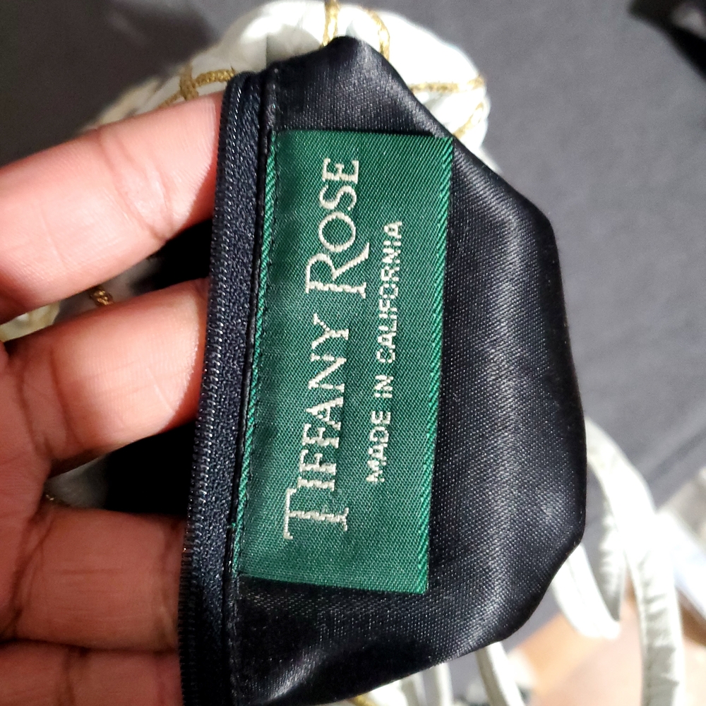 Tiffany Rose Purse Vintage Leather Bucket Bag White Quilted Drawstring Eyelet - Picture 7 of 7